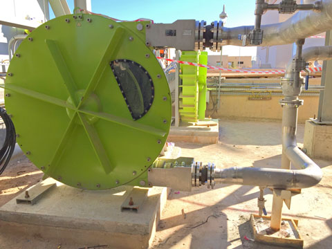 Our peristaltic concrete pumps can run dry without causing harm to the pump or hose